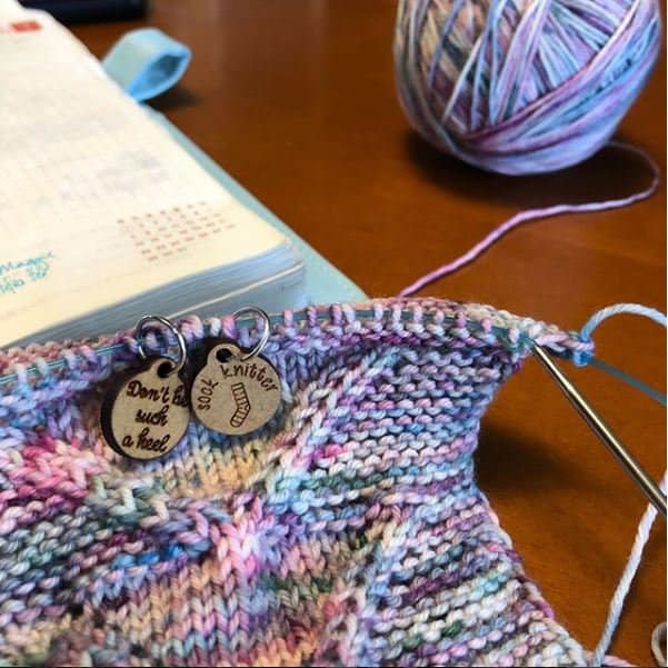 Sock knitting Stitch markers set, sock knitter, knitter gift, snag free stitch markers. Toe Up socks, crochet stitch markers, clasp markers
