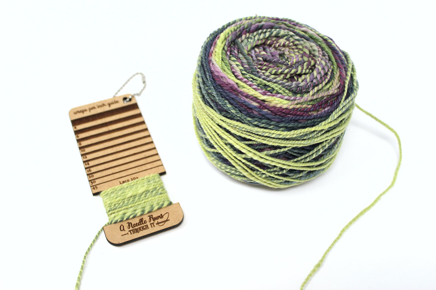 Wraps per inch wood guide. WPI guide tool. Spinner tools. handspinning WPI measure