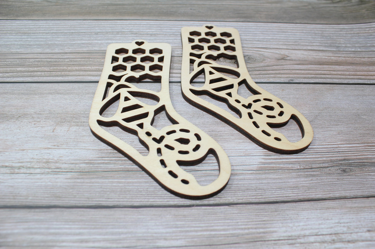 Bee Baby Sock Blockers, Baltic Birch Bee Design Wood Sock blockers, pair of blockers for knitting baby socks. Baby sock form