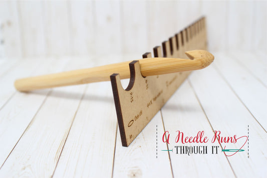 Crochet Hook Gauge. Wood crochet hook gauge tool. Crochet hook measuring gauge. crochet tools. Wooden crochet ruler and hook gauge