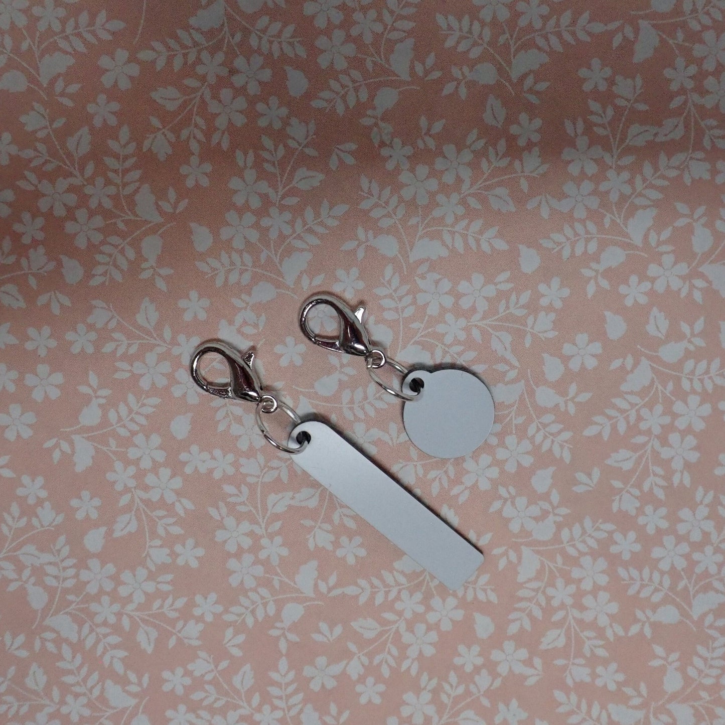 Erasable Stitch Markers for Knitting or Crochet. Reusable stitch markers. Write on st. markers White surface write on with marker