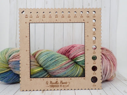 4" Knitting Needle Gauge & Square Swatch ruler Combination