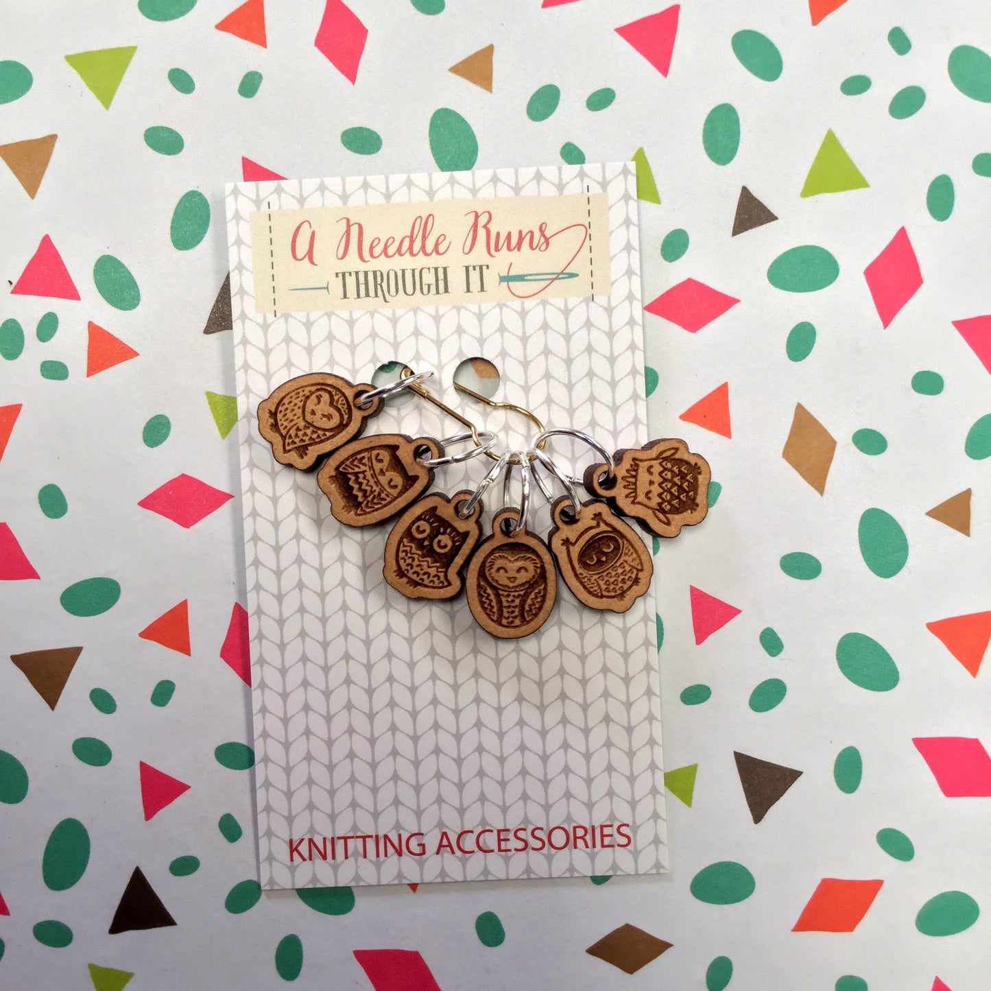 Owls Stitch markers set, snag free stitch markers. Cute wooden owls stitch markers for knitting. Snag Free Stitch markers