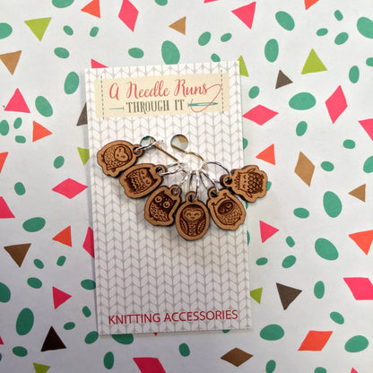 Owls Stitch markers set, snag free stitch markers. Cute wooden owls stitch markers for knitting. Snag Free Stitch markers