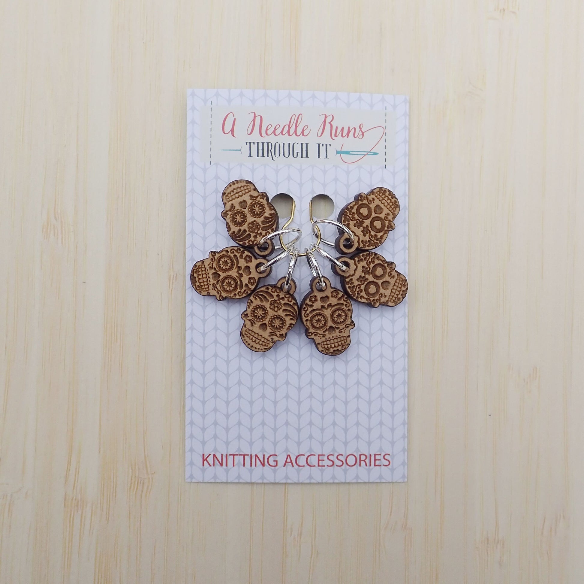Sugar skulls Stitch marker set, sock knitter, knitter gift, snag free stitch markers,crochet skull stitch markers,dia de los muertos markers