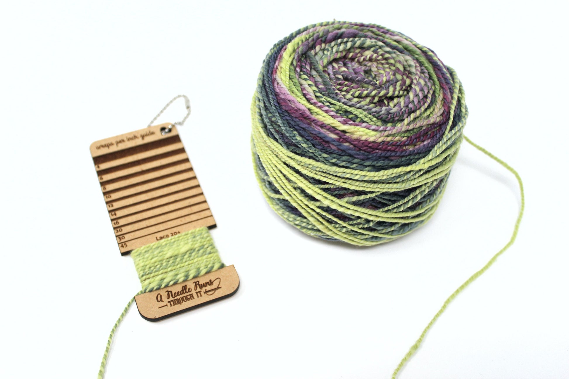 Wraps per inch wood guide. WPI guide tool. Spinner tools. handspinning WPI measure