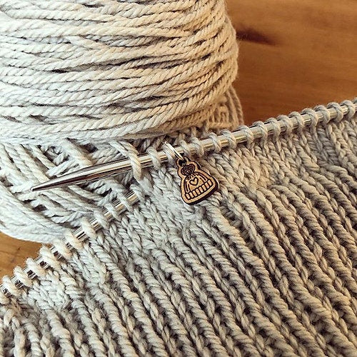 Sweater Weather stitch marker set, snag free stitch markers, st markers for knitting, cute sweater knitting markers, crochet progress keeper