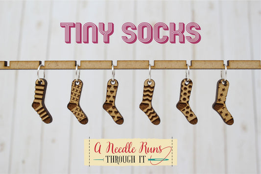 Tiny Socks stitch marker set, sock knitter, snag free stitch markers. Toe Up socks, crochet stitch markers, progress keepers. knitted socks
