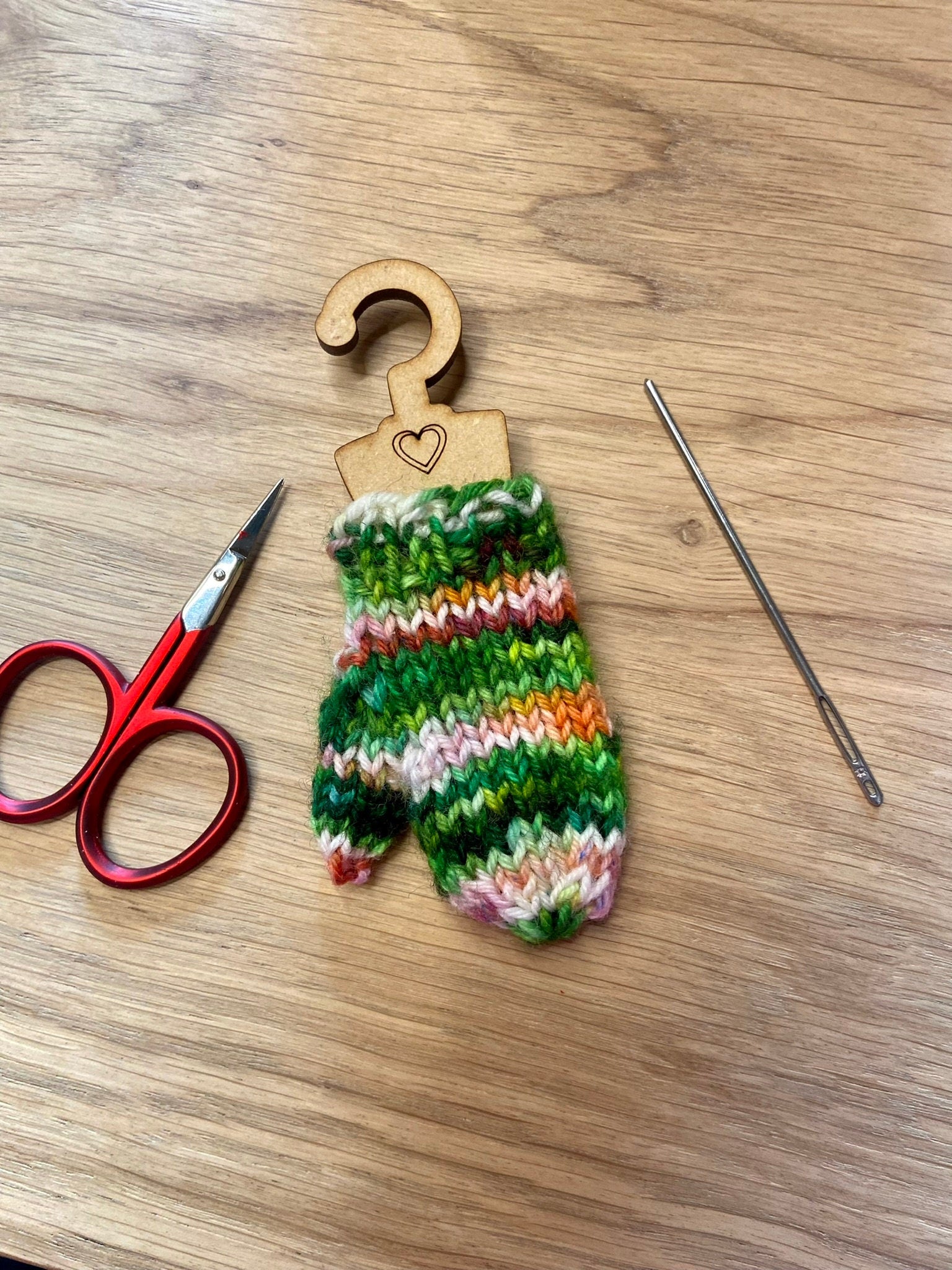 Tiny Mitten Blockers hanger for knitted mitten ornaments. Ornament sock pattern. Cute ornament wooden hanger for tiny knitted mittens