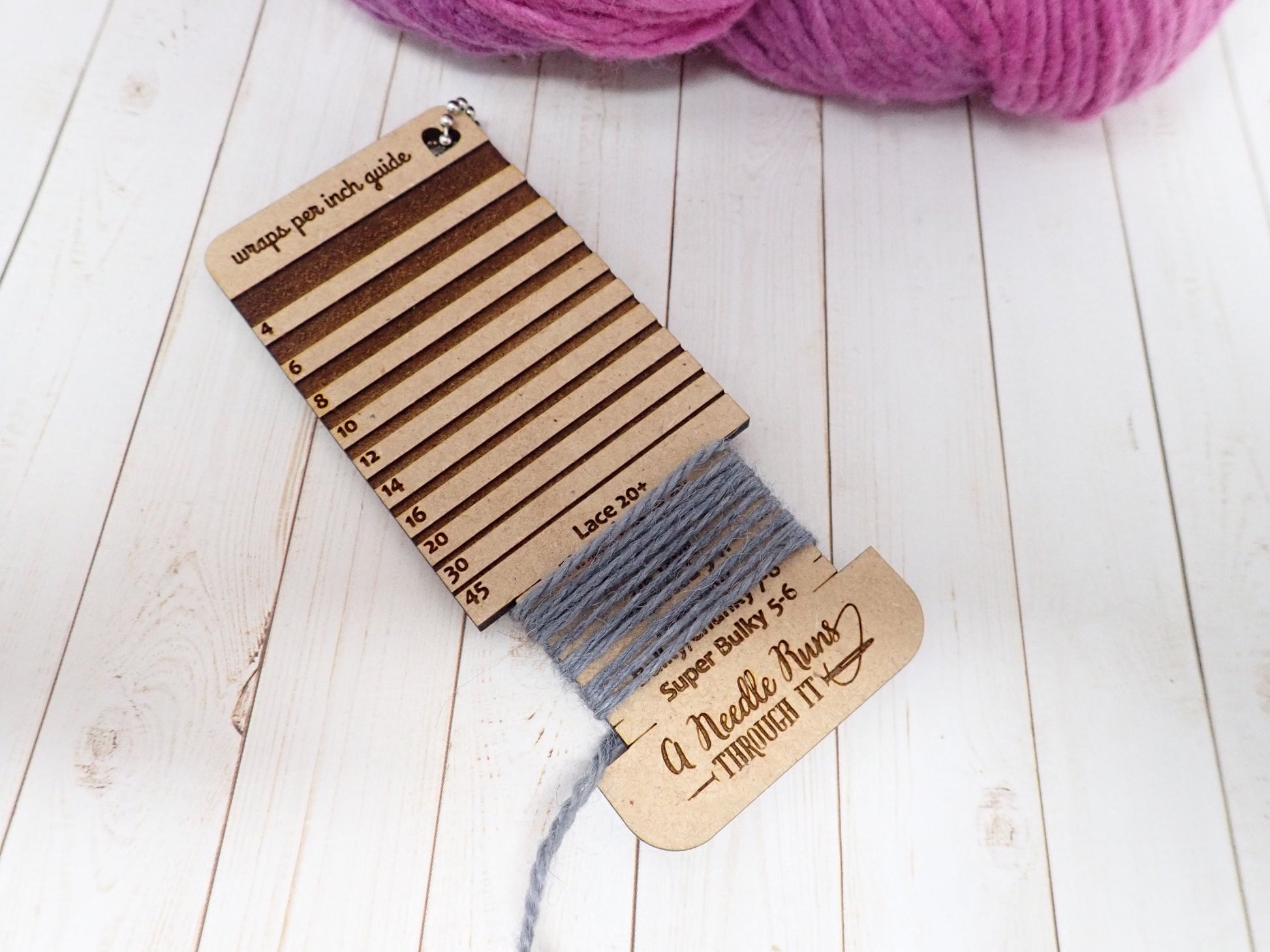 Wraps per inch wood guide. WPI guide tool. Spinner tools. handspinning WPI measure