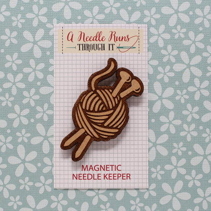 Knitting needles, crochet hook with yarn Cross Stitch Needle Minder, Wood Magnetic Needle Minder. Hand embroidery, Needle Keeper.
