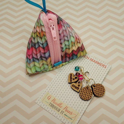Knitting notions bag. Tiny Triangle bag and Knitting Stitch Markers Set. Pyramid bag, little knitting treasure bag, Stitch marker bag