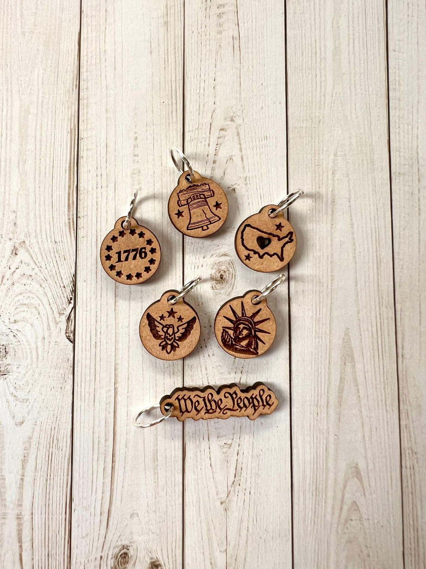 USA-inspired stitch markers for knitting or crochet. Patriotic stitch markers, progress keepers