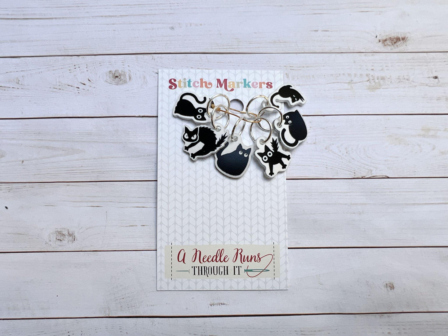 Black Cats stitch markers for knitting or crochet. Black and white stitch markers. Cats, kitties, spooky progress keepers