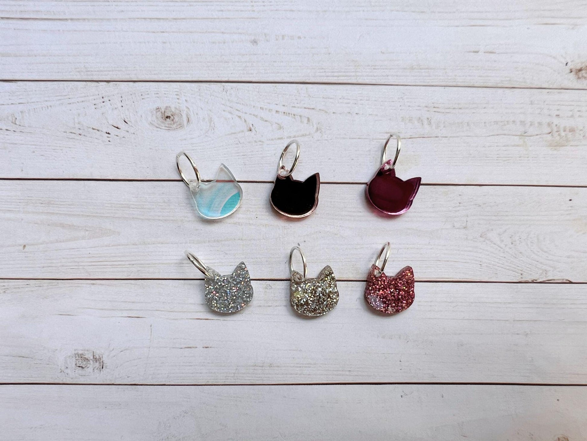 Sparkle Cats stitch markers for knitting or crochet. Sparkle and Mirror Acrylic stitch markers. Cats, kitties, sparkly progress keepers