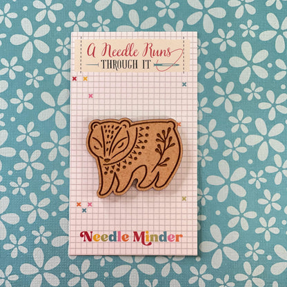 Cross Stitch Needle Minder, Folk art bear needle minder, Wood Magnetic Needle Minder. Hand embroidery, Needle Keeper. cross stitch bear