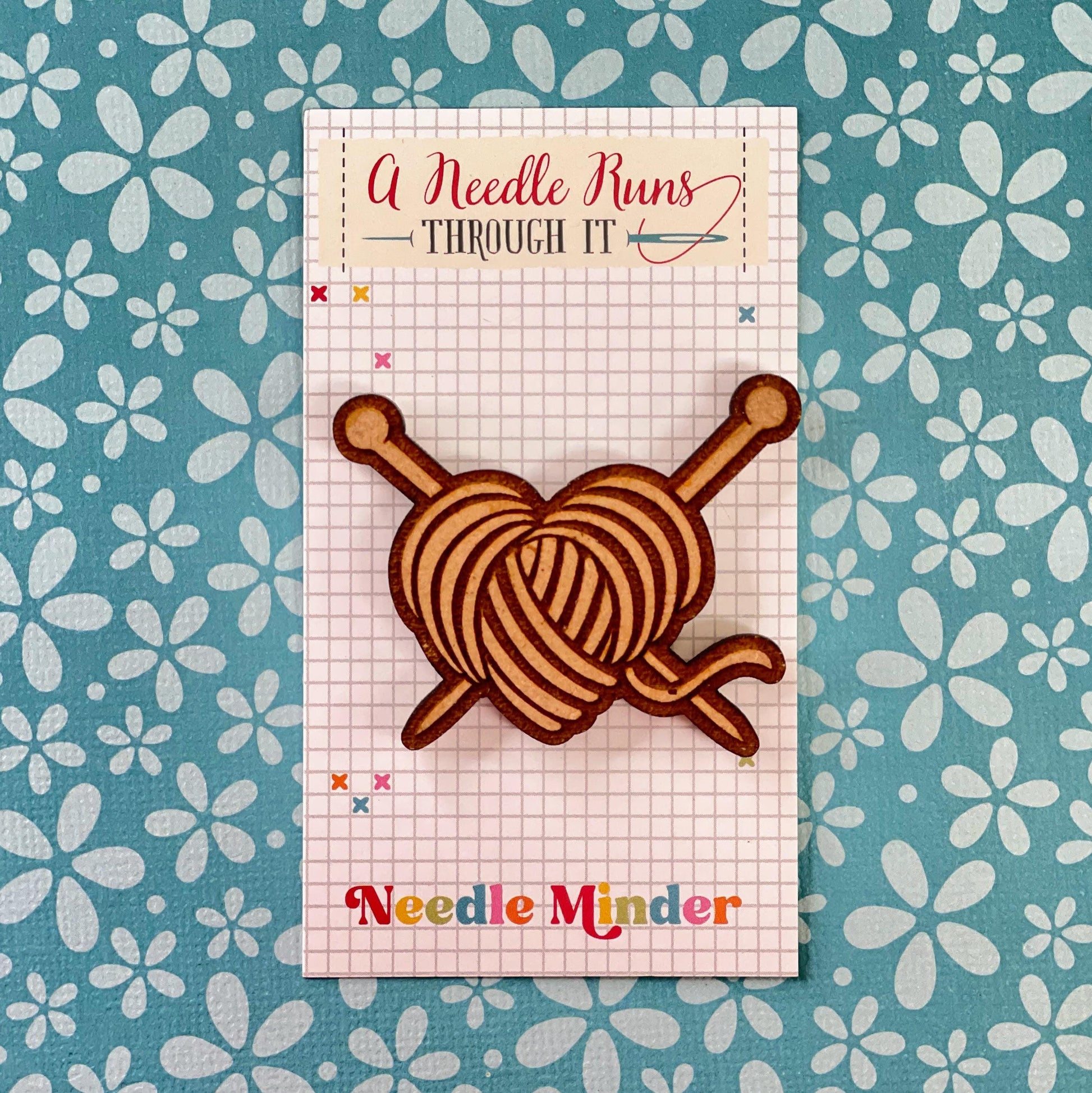 Cross Stitch Needle Minder, Knitting Yarn heart needle minder,Wood Magnetic Needle Minder.Hand embroidery, Needle Keeper. cross stitch heart