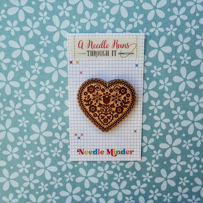 Cross Stitch Needle Minder, Heart needle minder, Wood Magnetic Needle Minder. Hand embroidery, Needle Keeper, cross stitch heart
