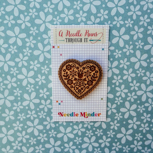 Cross Stitch Needle Minder, Heart needle minder, Wood Magnetic Needle Minder. Hand embroidery, Needle Keeper, cross stitch heart