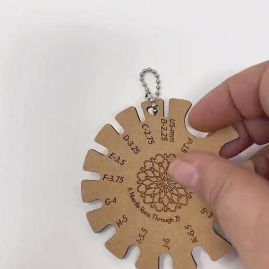 Round crochet hook gauge, small crochet gauge