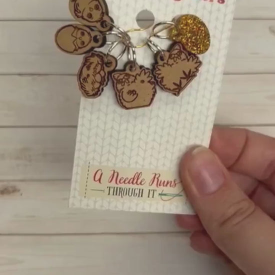 Chicken theme stitch markers for knitting or crochet. Farm chicken stitch markers, progress keepers