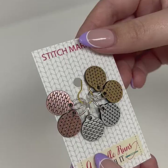 Brushed metal rose gold, gold and silver knit and purl stitch markers, metallic look stich markers for knitting, knit purl progress keepers